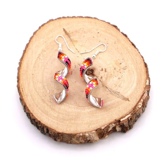Authentic Native American Spiral Beaded Dangle Earrings Handcrafted Jewelry** - Picture 8 of 9